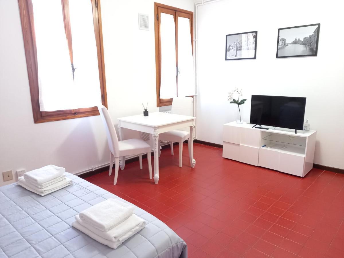 Vivaldi Apartment ヴェネツィア エクステリア 写真